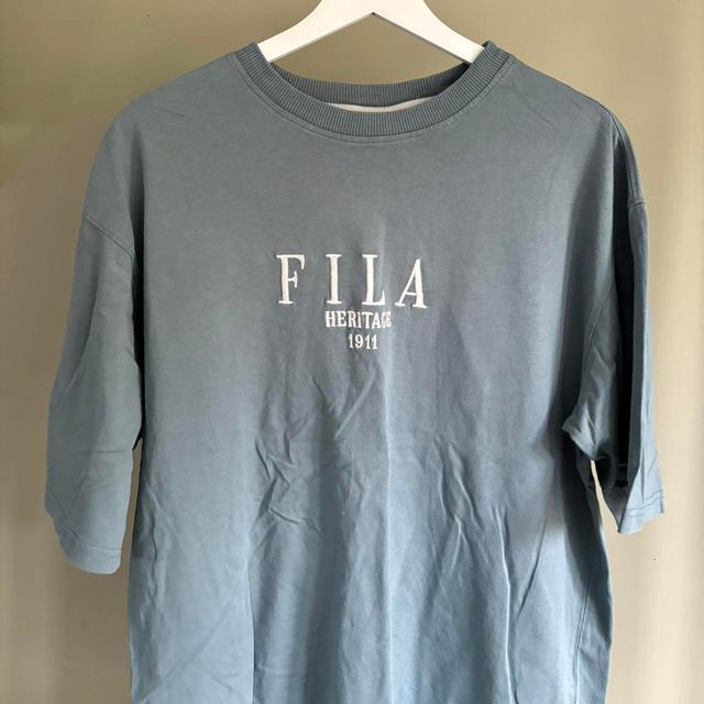 Fila Men's T-shirt - Blue - M on Productcaster.