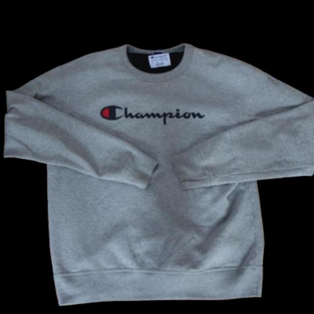 Champion Men's Sweatshirt - Grey - L on Productcaster.