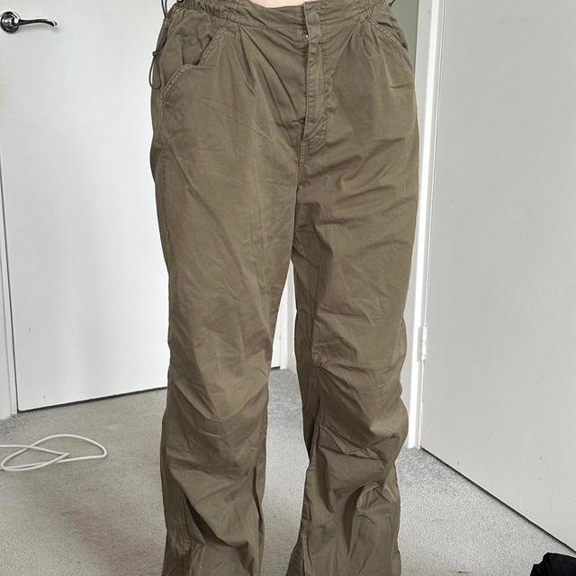 Bershka Women's Trousers - Khaki/Brown - M on Productcaster.