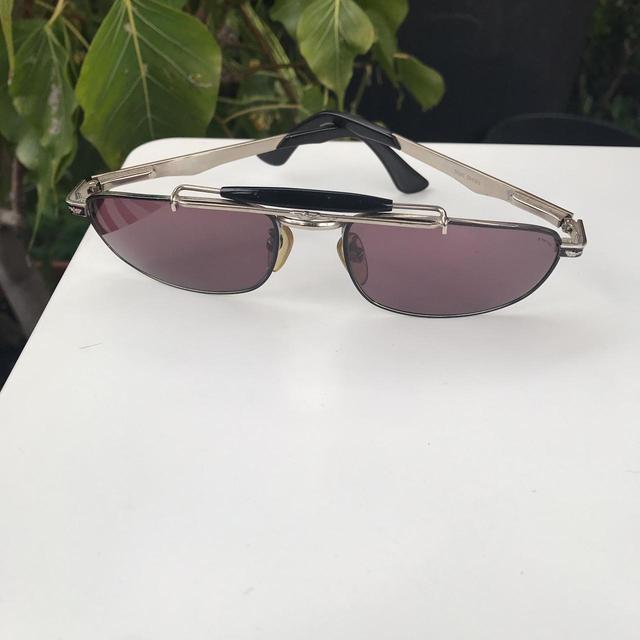 Vintage Men's Aviator Sunglasses - Silver on Productcaster.