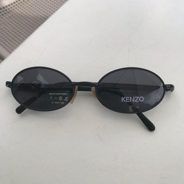 Kenzo Men's Wayfarer Sunglasses - Black on Productcaster.