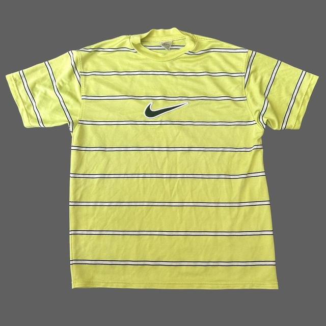 Nike Men's T-shirt - Yellow - M on Productcaster.