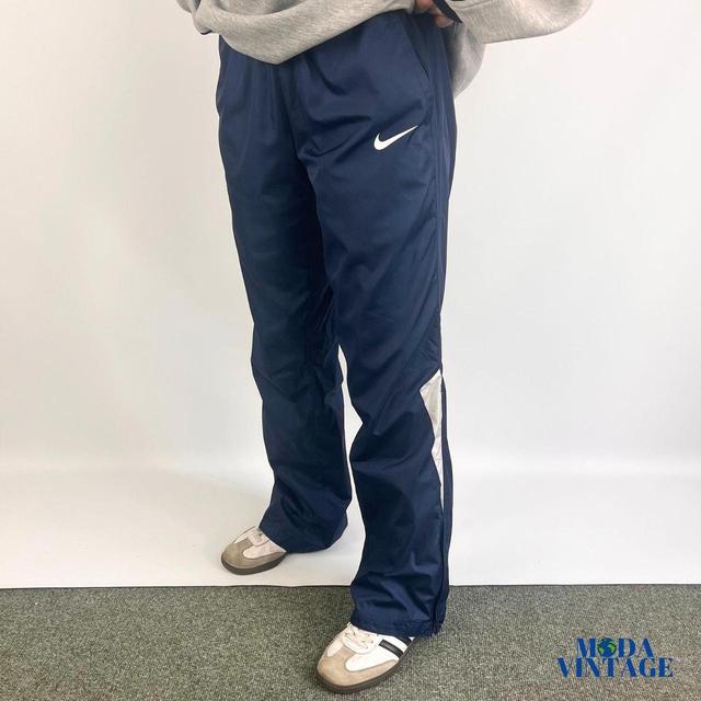 Nike Men's Sweatpants - Navy - M on Productcaster.