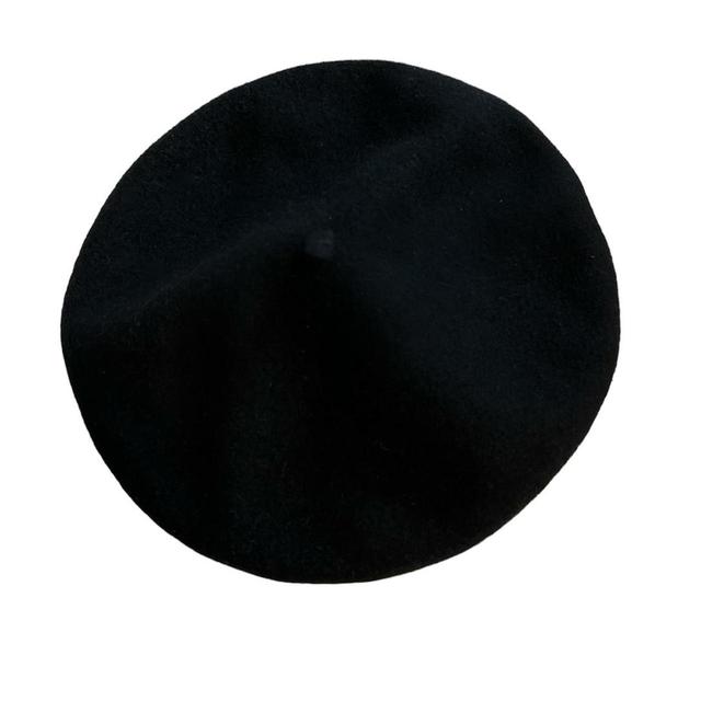 Women's Berets - Black on Productcaster.