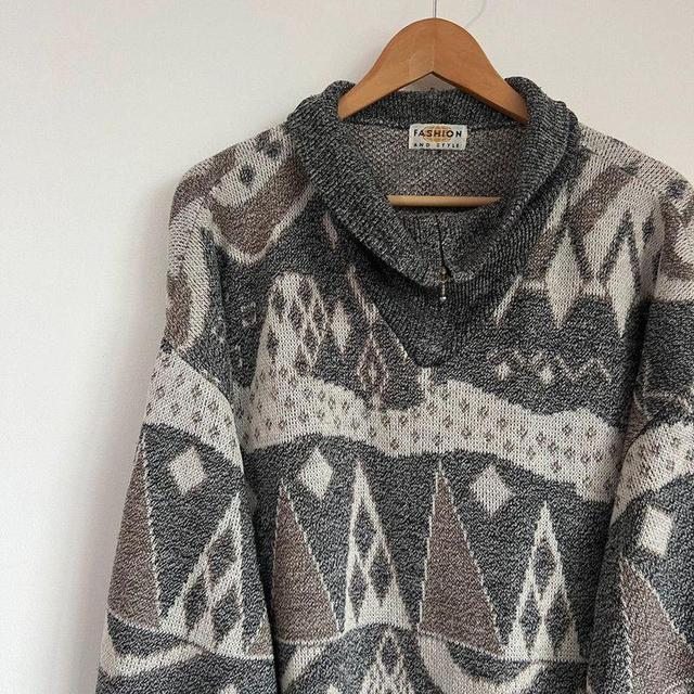 Vintage Men's Jumper - Grey - L on Productcaster.