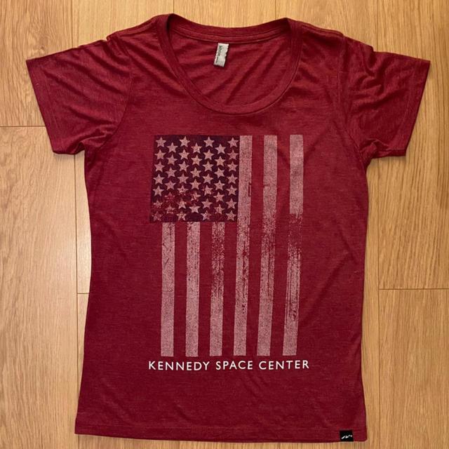 Source Unknown Women's T-shirt - Burgundy/Multi - M on Productcaster.