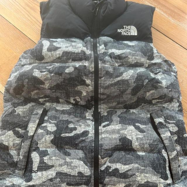 The North Face Kids' Gilet - Black on Productcaster.