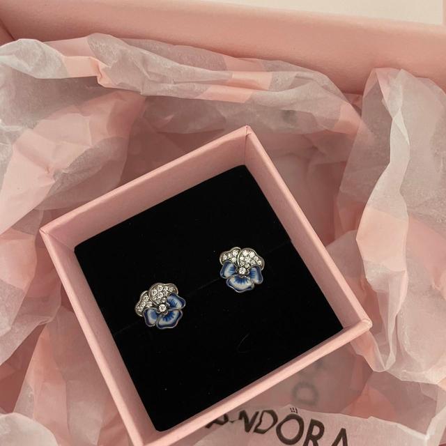 PANDORA Women's Earrings - Blue on Productcaster.