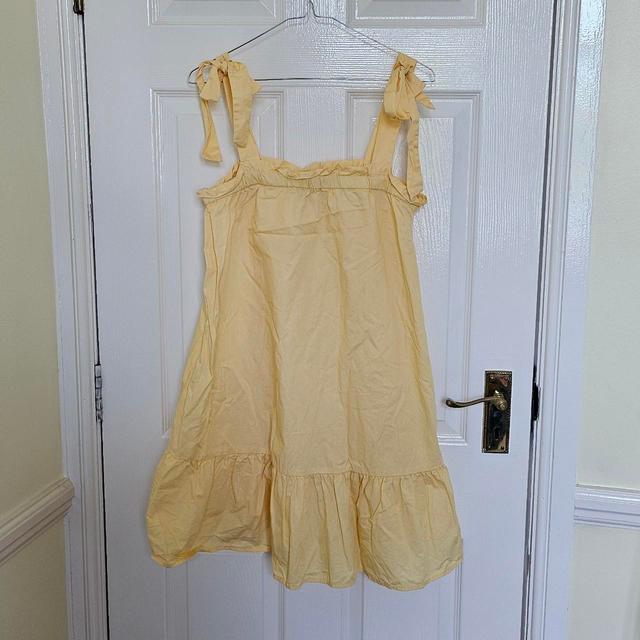 New Look Women's Mini Dress - Yellow - 10 on Productcaster.