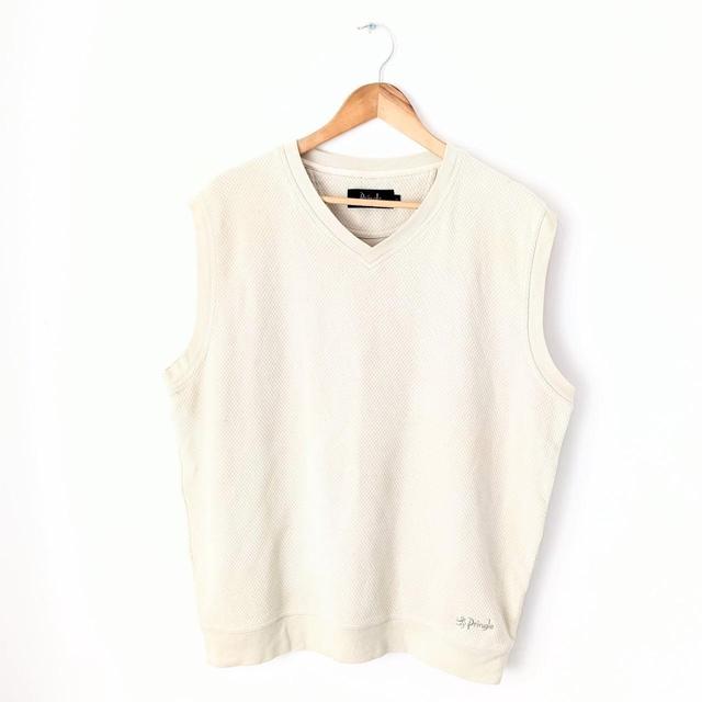 Pringle Men's Jumper - White - L on Productcaster.