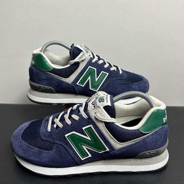 New Balance Men's Trainers - Navy/Blue - UK 7.5 on Productcaster.