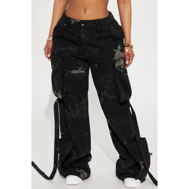 Fashion Nova Women's Straight leg Cargo Trousers - Black - UK 12 on Productcaster.