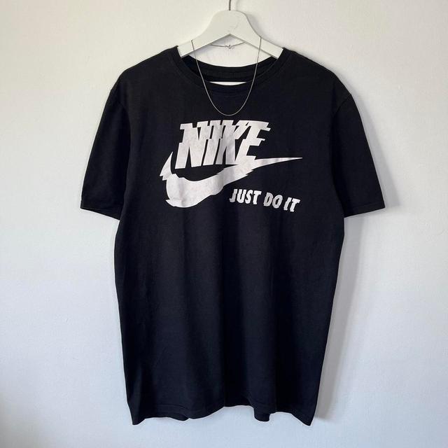 Nike Men's T-shirt - Black/White - L on Productcaster.