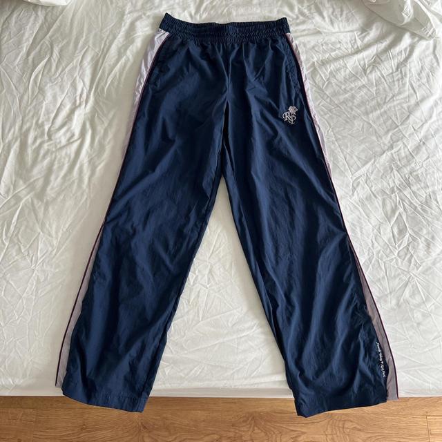 New Balance Men's Sweatpants - Navy/Purple - M on Productcaster.