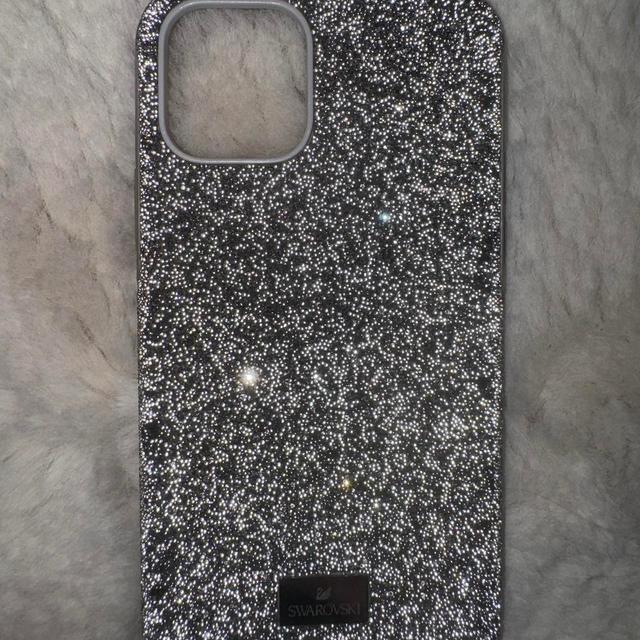 Swarovski Phone case - Grey/Silver on Productcaster.