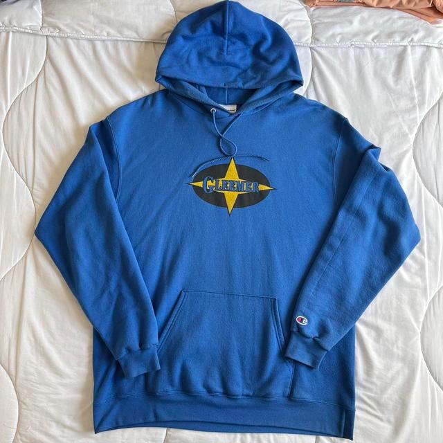 Champion Men's Hoodie - Blue - XL on Productcaster.