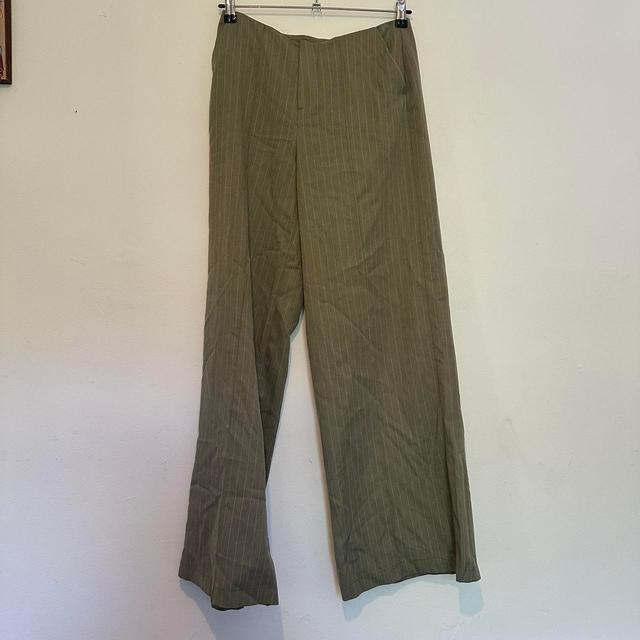 Urban Outfitters Women's Trousers - Khaki/Green - XS on Productcaster.