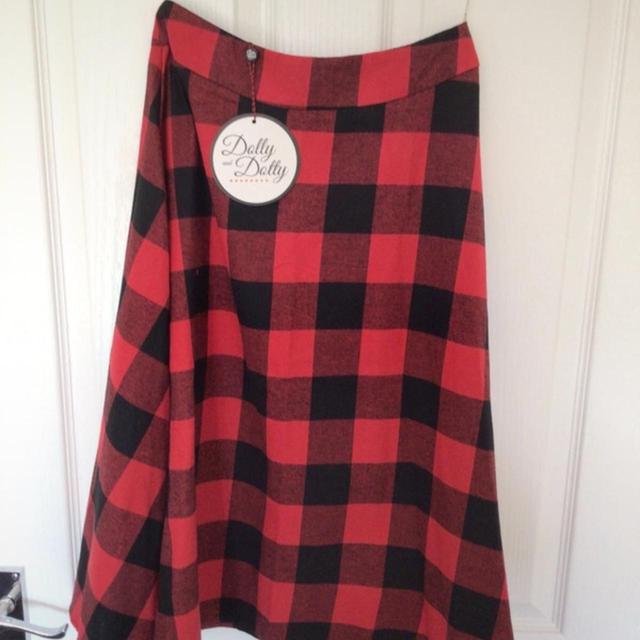 Dolly and Dotty Women's Skirt - Red/Black - UK 10 on Productcaster.