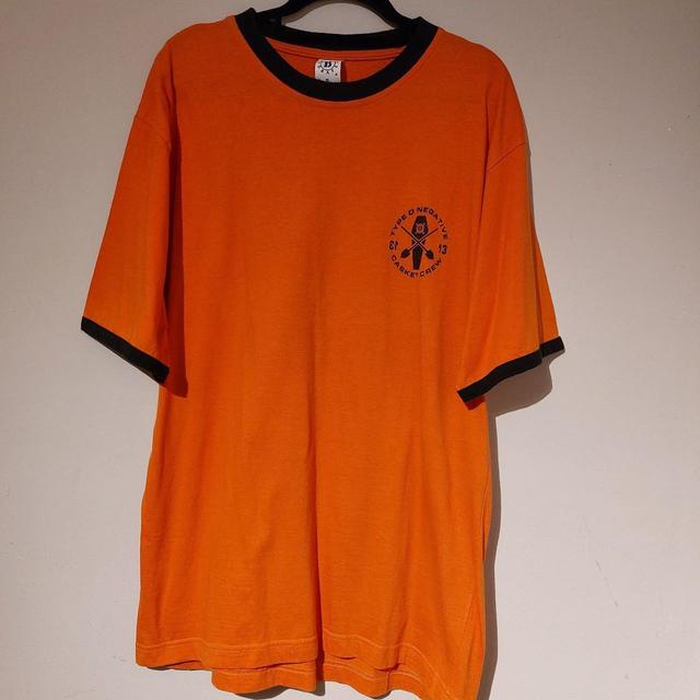 Men's T-shirt - Black/Orange - XL on Productcaster.