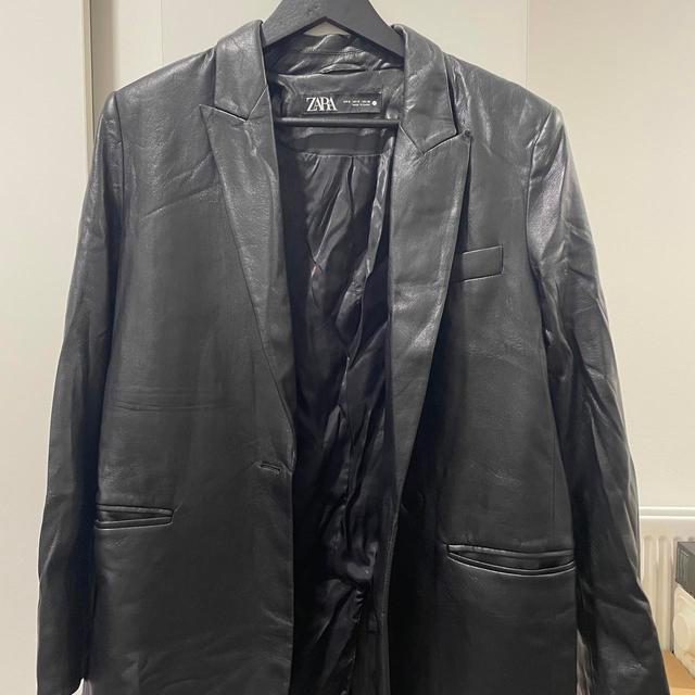 Zara Women's Jacket - Black - S on Productcaster.