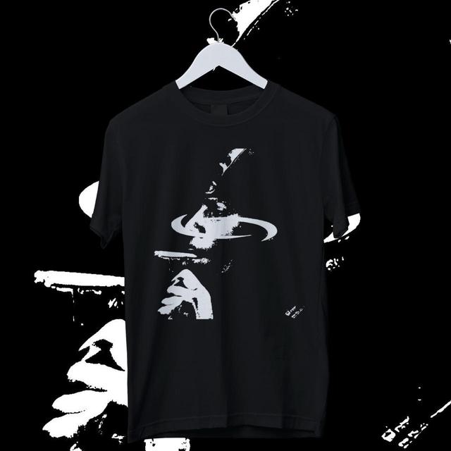 Gildan Men's T-shirt - Black/White - XL on Productcaster.