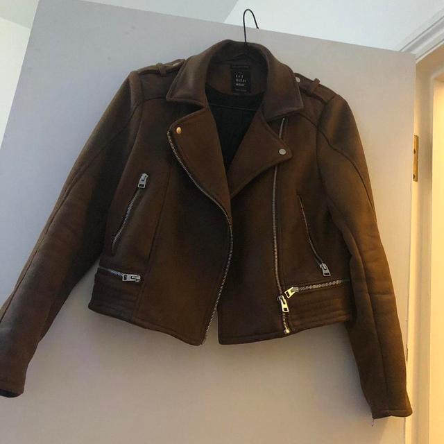 Zara Women's Leather Jacket - Brown - M on Productcaster.