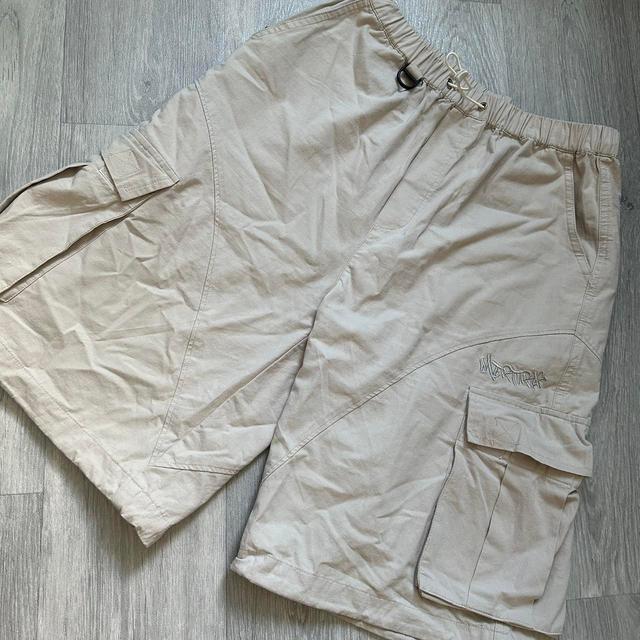 Men's Shorts - Cream/Navy - XS on Productcaster.