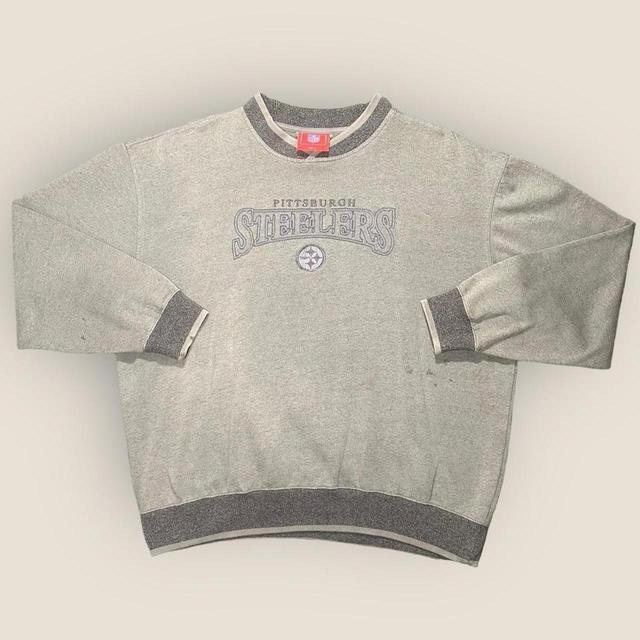 NFL Men's Sweatshirt - Grey - L on Productcaster.