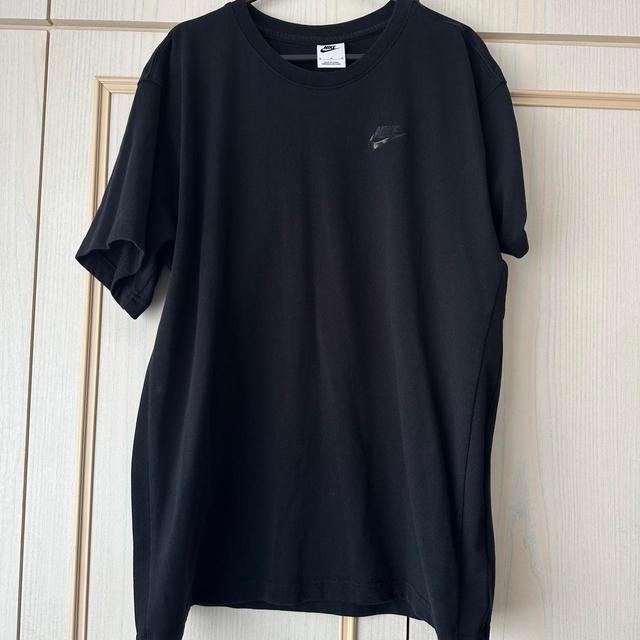 Nike Men's T-shirt - Black - M on Productcaster.