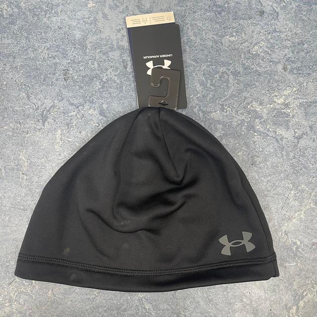 Under Armour Men's Beanies - Black on Productcaster.