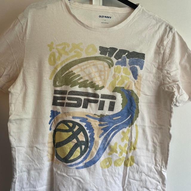 Old Navy Men's T-shirt - White - S on Productcaster.