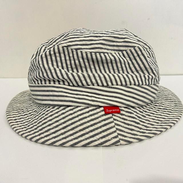 Supreme Men's Hat - White on Productcaster.