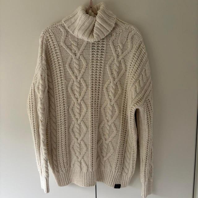 Superdry Women's Jumper - Cream/White - M on Productcaster.