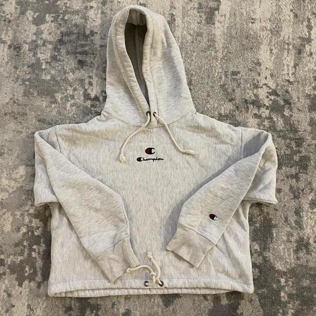 Champion Women's Hoodie - Grey - S on Productcaster.