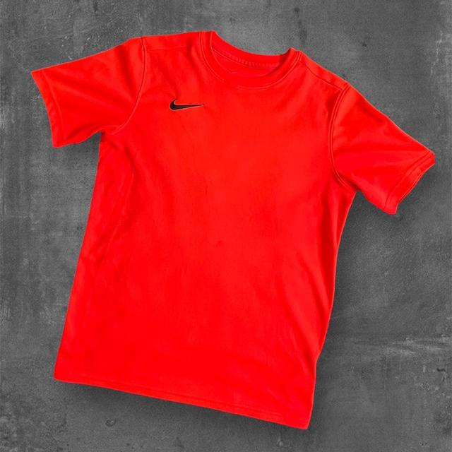 Nike Men's T-shirt - Red/Orange - XS on Productcaster.