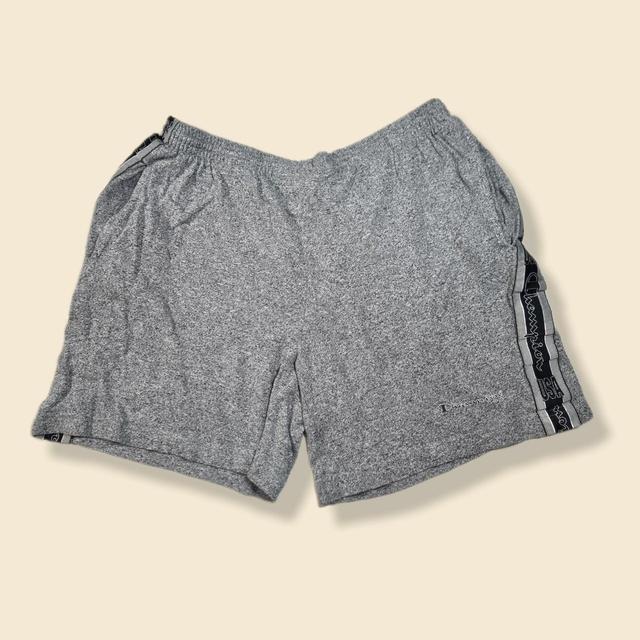 Champion Men's Shorts - Grey - L on Productcaster.