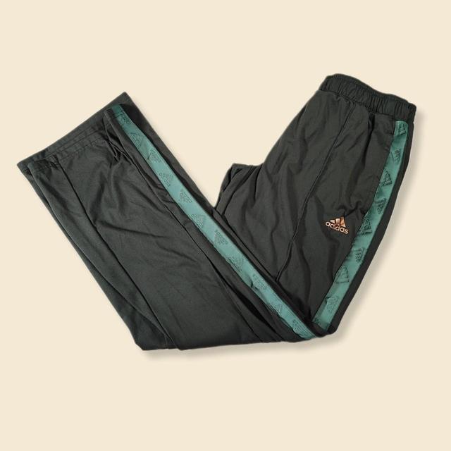 Adidas Women's Sweatpants - Green - M on Productcaster.