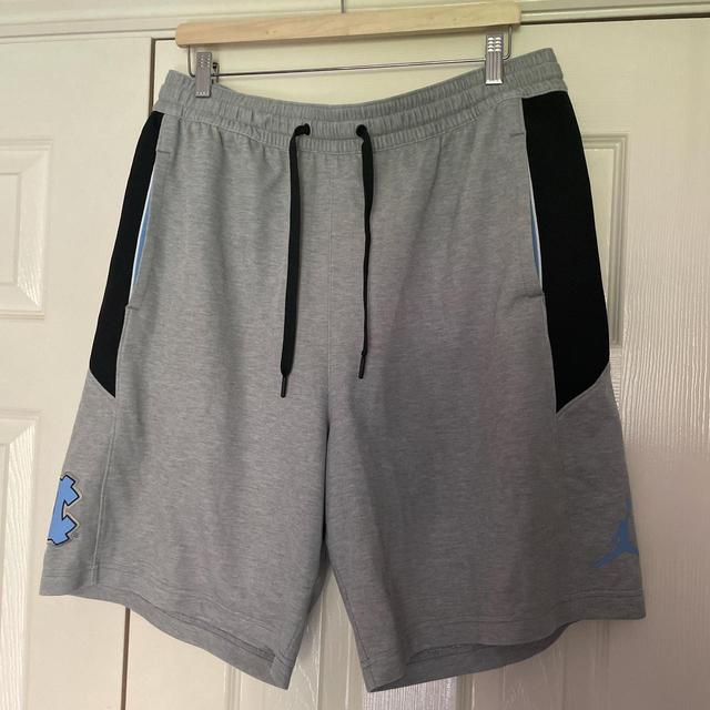 Jordan Men's Shorts - Grey - XXL on Productcaster.