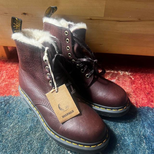 Dr. Martens Women's Lace up Boots - Burgundy - UK 5 on Productcaster.