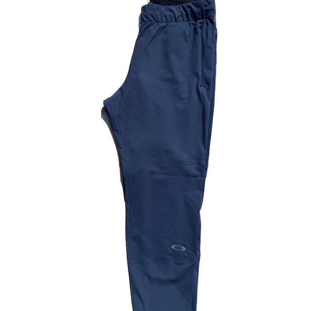 Oakley Men's Sweatpants - Navy - 32" on Productcaster.