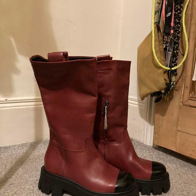 École de Curiosités Women's Biker Boots - Burgundy - UK 3 on Productcaster.