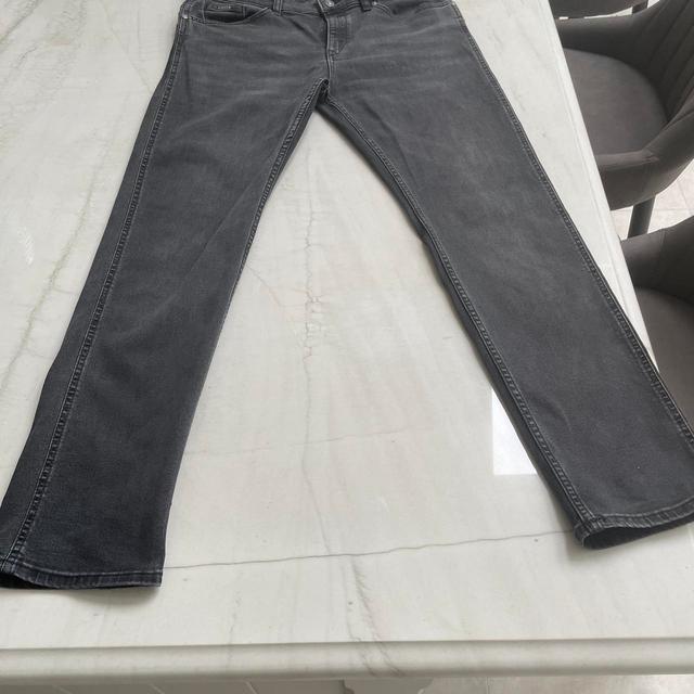 Hugo Boss Men's Jeans - Black - 31" on Productcaster.