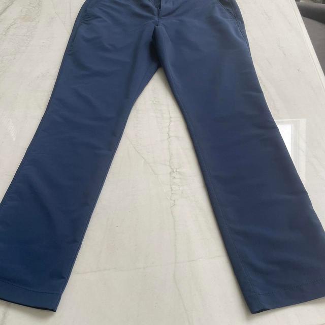 Under Armour Men's Trousers - Navy/Blue - 31" on Productcaster.