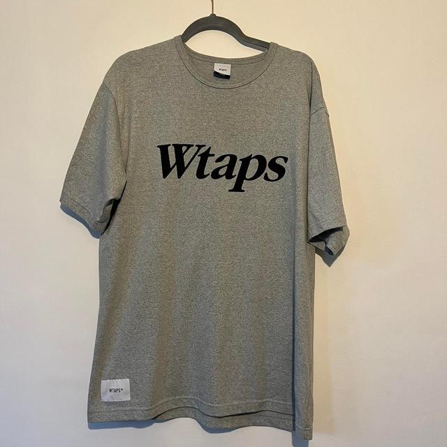 Wtaps Men's T-shirt - Grey/Black - L on Productcaster.