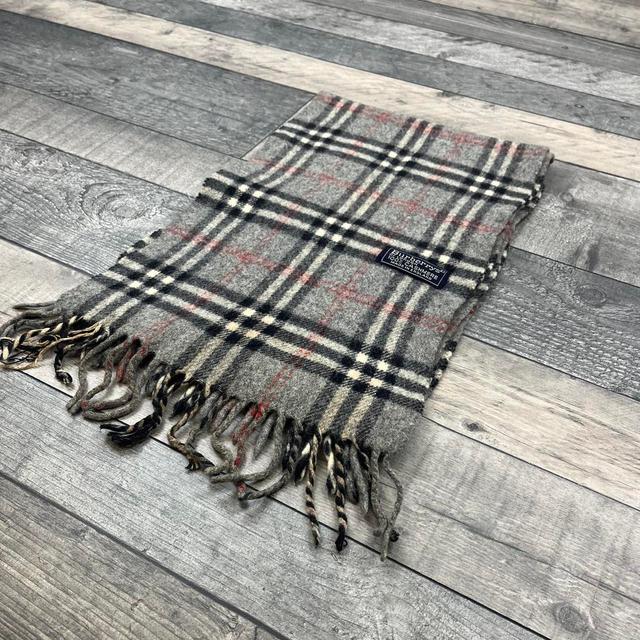 Burberry Women's Scarf - Black on Productcaster.