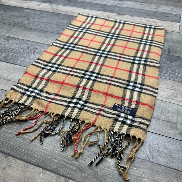 Burberry Women's Scarf - Cream on Productcaster.