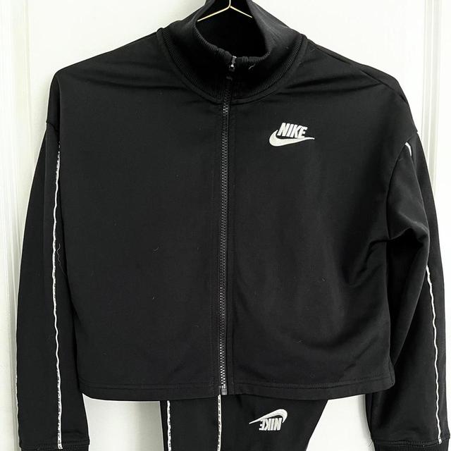 Nike Kids' Jacket - Black/White on Productcaster.