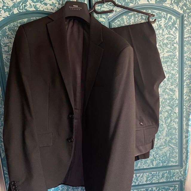 Moss Bros Men's Suit - Black on Productcaster.