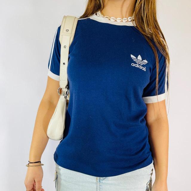 Adidas Originals Women's T-shirt - Blue - S on Productcaster.