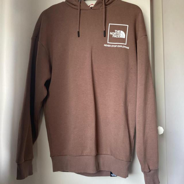 The North Face Women's Hoodie - Burgundy - XS on Productcaster.